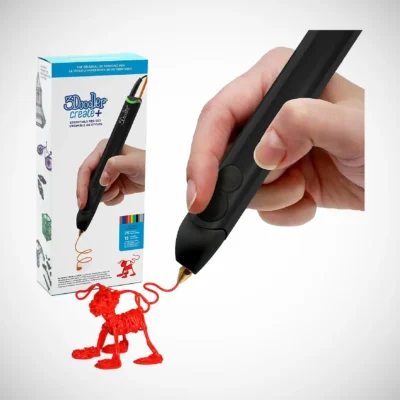 Man drawing animal with D Doodler pen